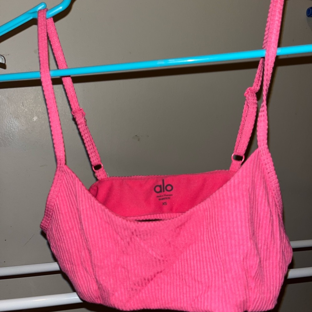 ALO Yoga Pink Ribbed Manifest Bra